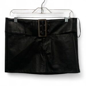 New with Tags American Threads Black Faux Leather Mini Skirt Size Medium